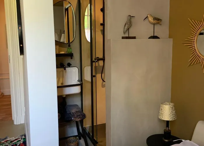 Small King Room